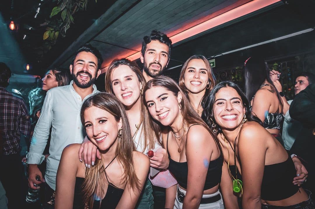 Fausto Rooftop-63e572ad-937d-4921-ac7f-4379158a9a4a