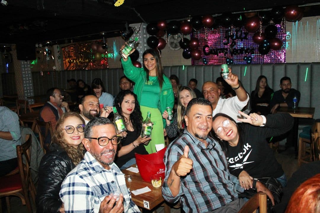 El Desmadre Bar-b6aa3e2e-d22a-490c-b447-3dd02e71113e