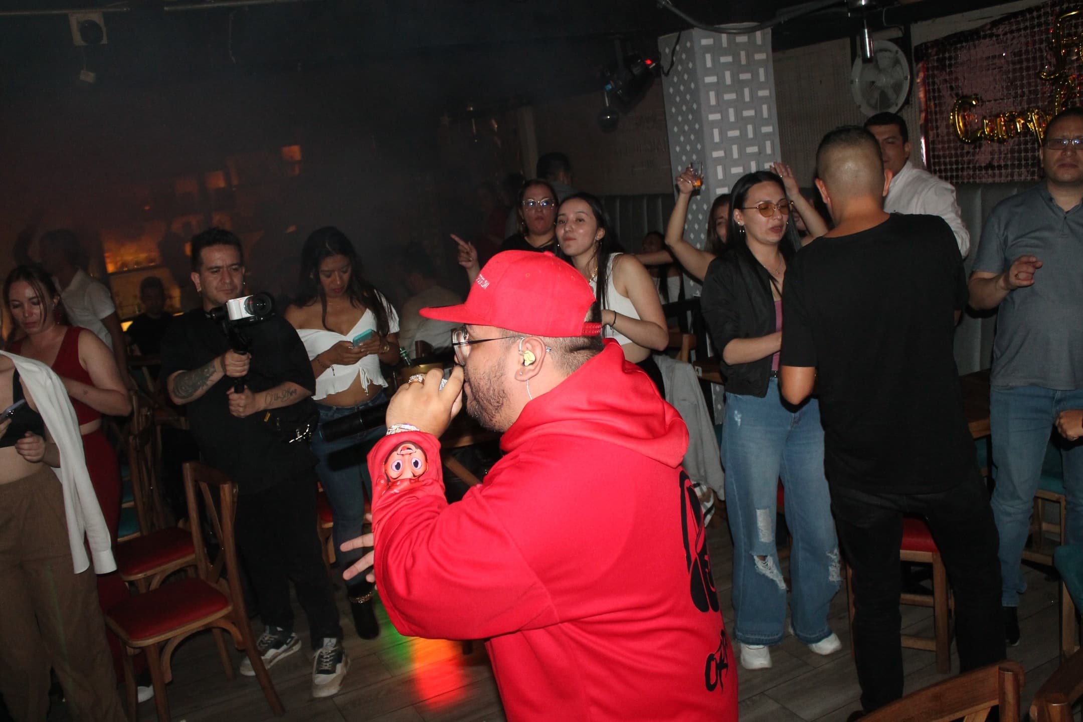 El Desmadre Bar-ad605414-2631-43bb-ba5a-bb51c6e3e430