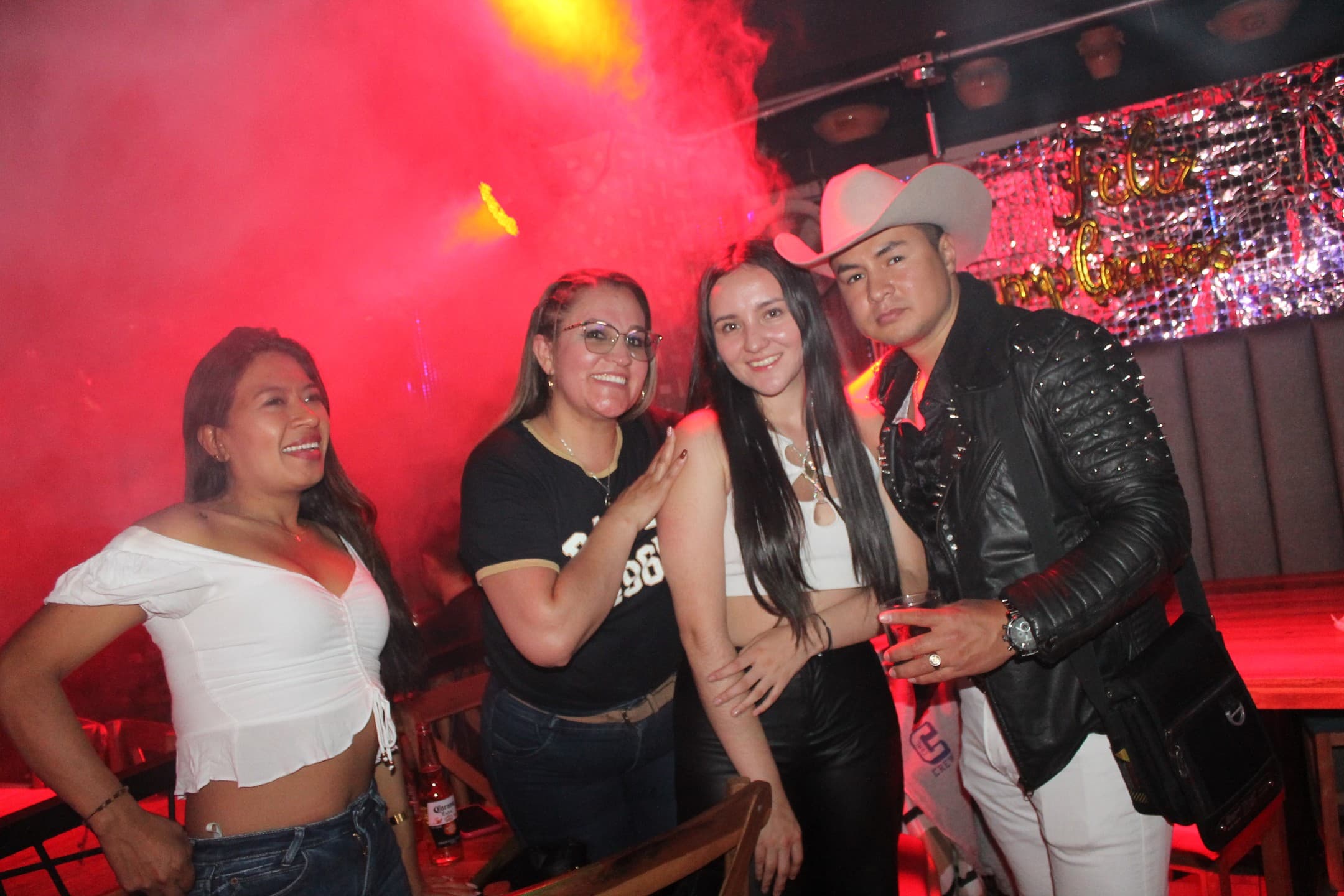 El Desmadre Bar-fd4dc327-3f89-43c3-b3dc-a120bc817bdf