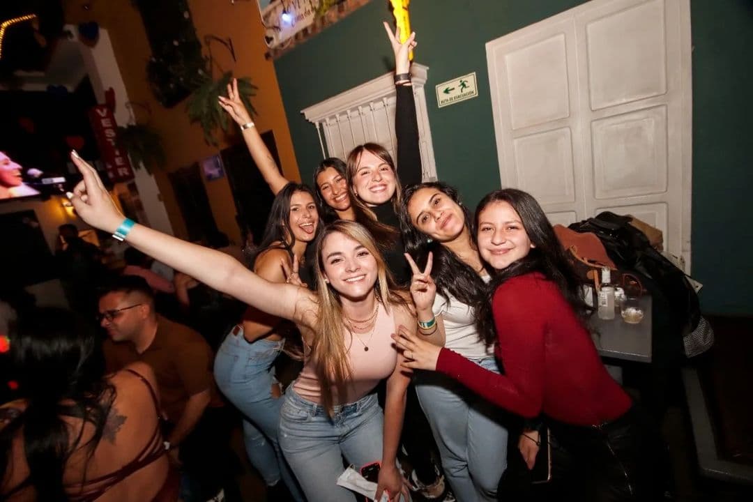 Colombian Pub